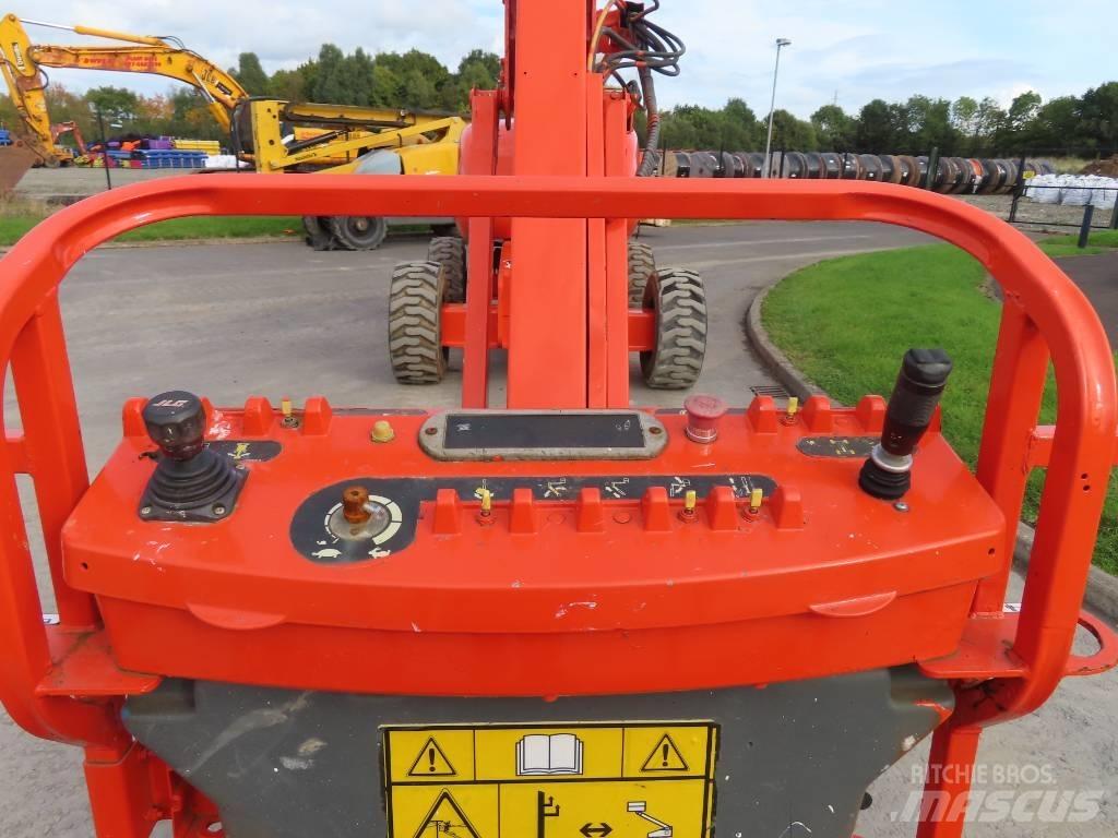 JLG 660 SJ Teleskopické plošiny
