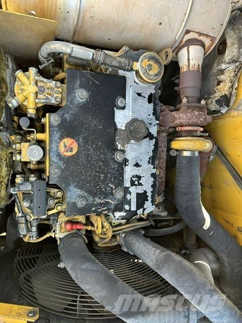 CAT 315 D Stroje pro manipulaci s odpadem