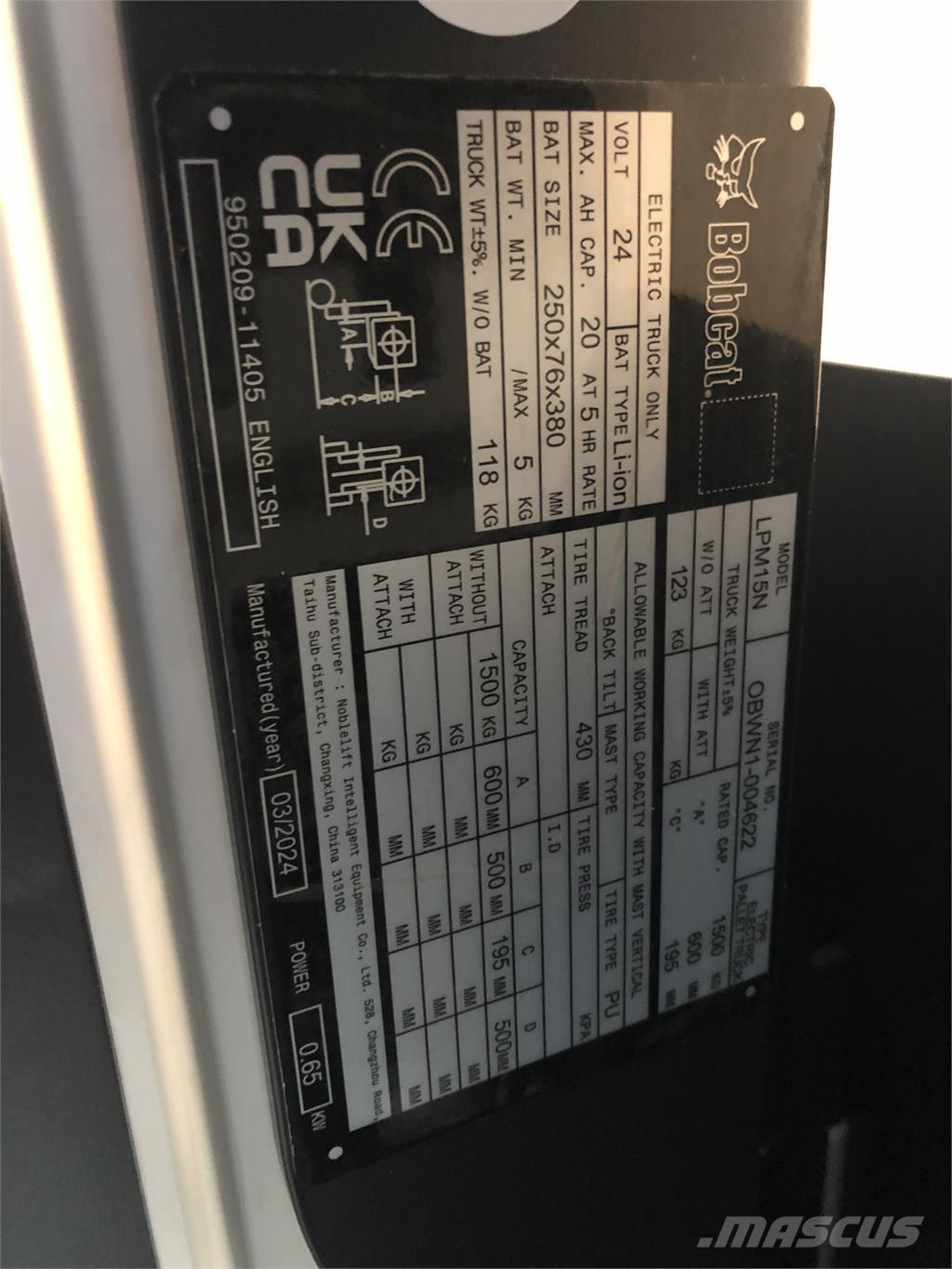 Bobcat LPM15N Ručně vedené vysokozdvižné vozíky