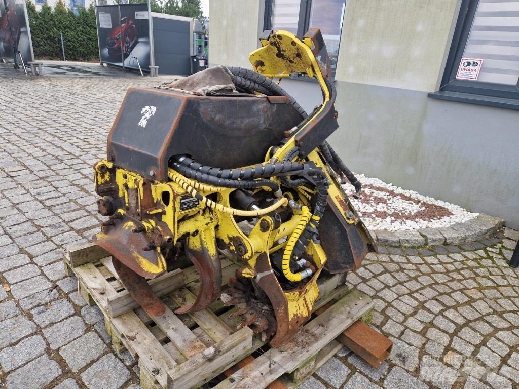 John Deere H414 Těžební hlavy