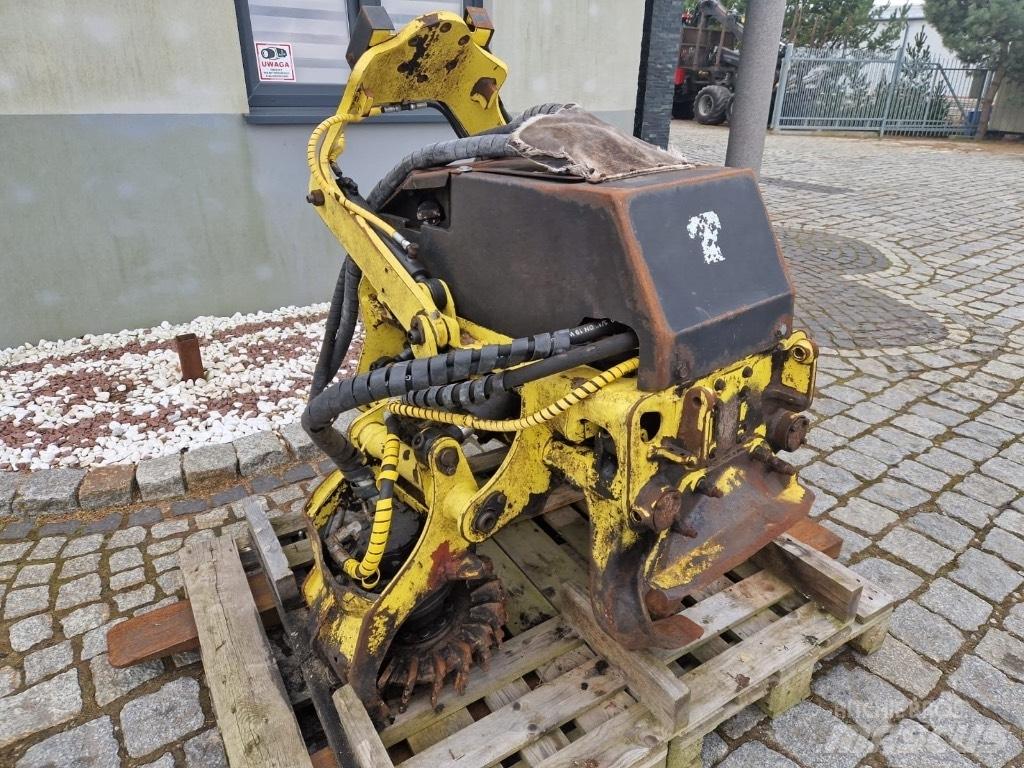 John Deere H414 Těžební hlavy