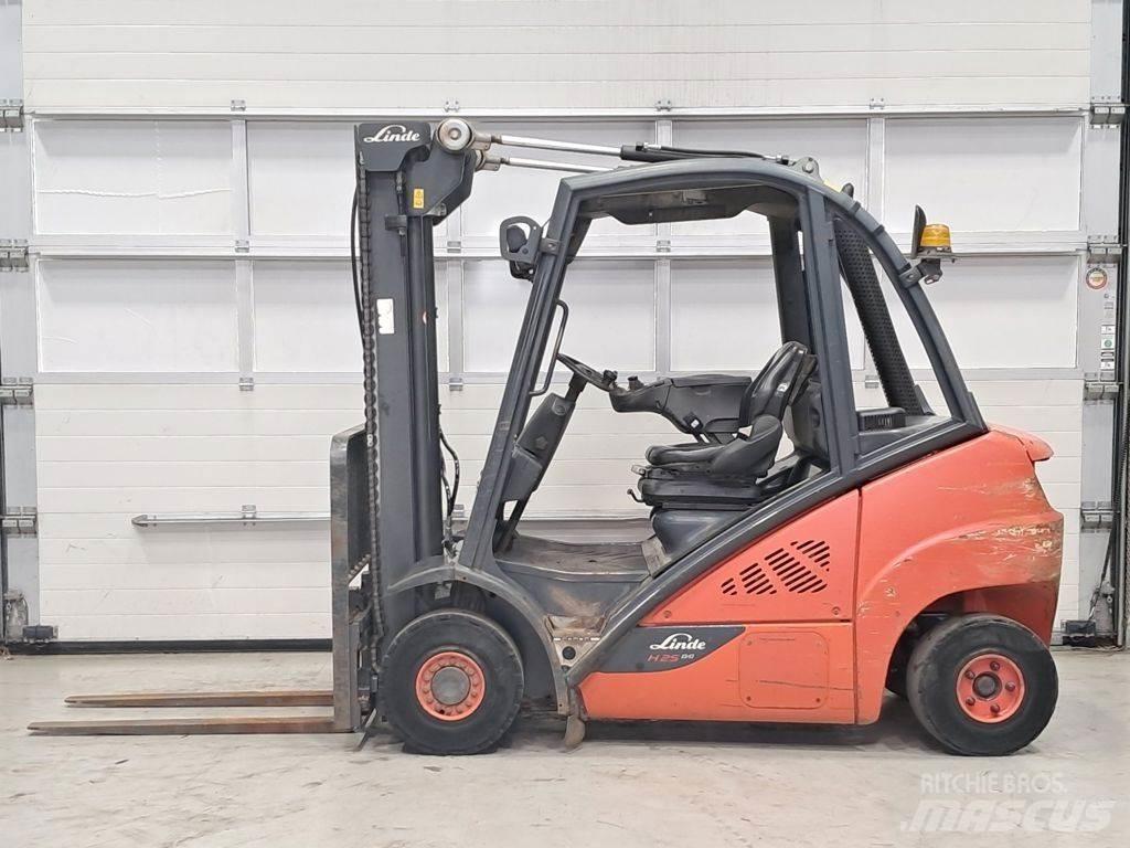 Linde H25D-02 Dieselové vozíky