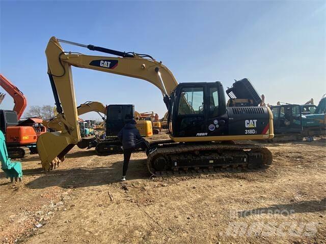 CAT 318D2 Pásová rýpadla