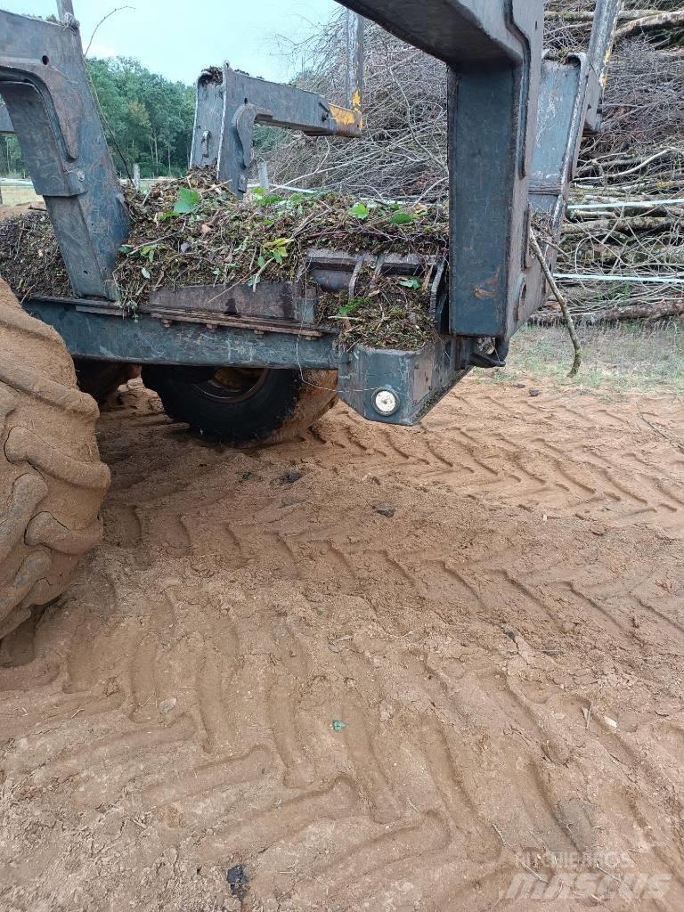 Eco Log  574 Vyvážecí traktory