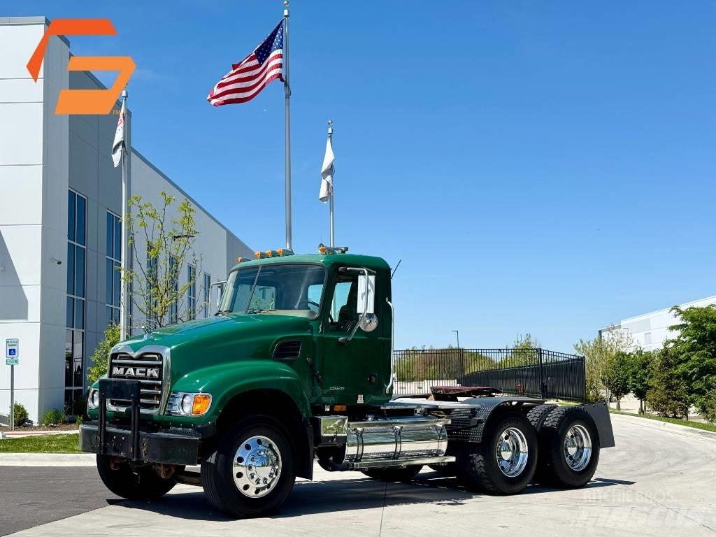 Mack Granite CV713 Tahače