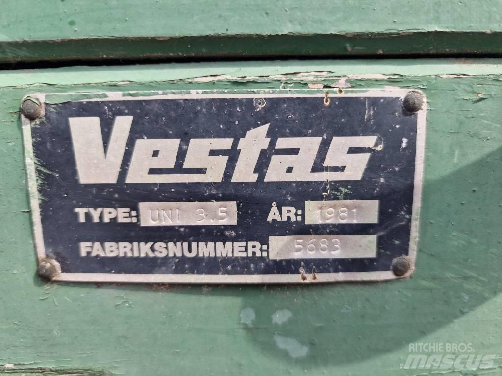 Vestas Uni 3.5 Rozmetadla chlévské mrvy