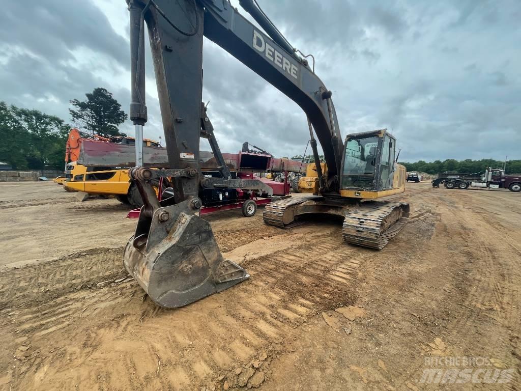 DEERE 250G LC Pásová rýpadla