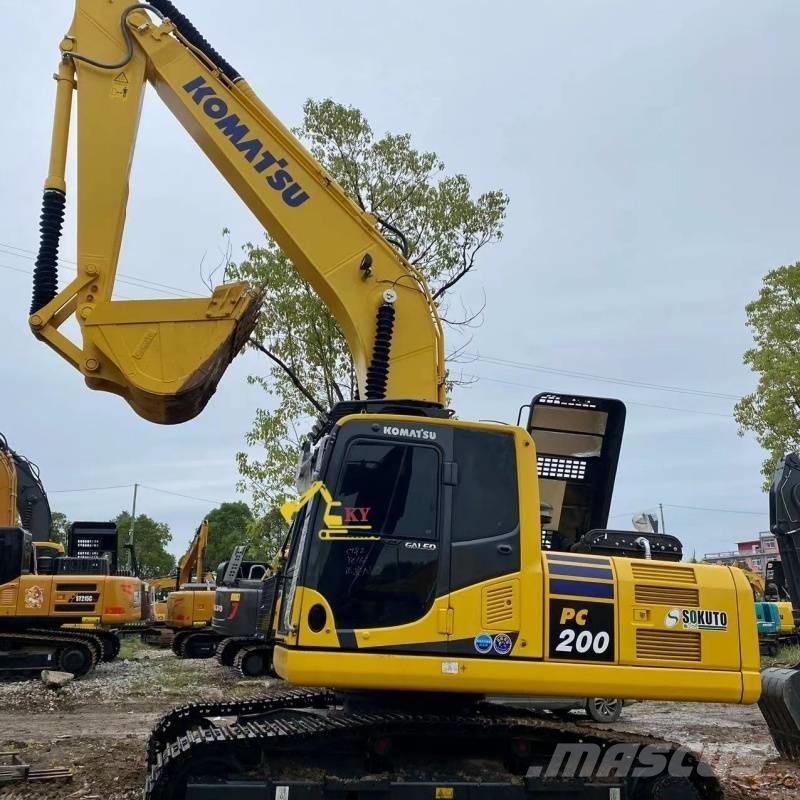 Komatsu PC 200 LC-8 Pásová rýpadla