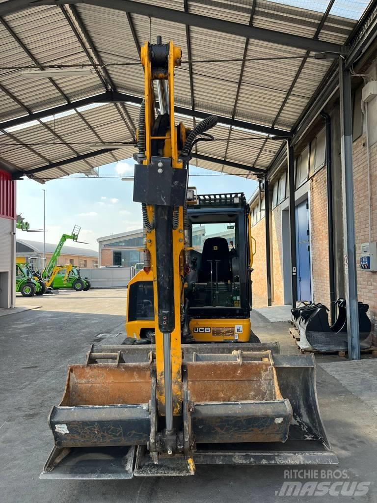 JCB 56 Z-2 Čelní nakladače a rypadla