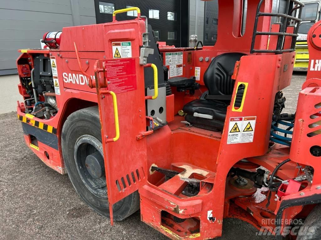 Sandvik Toro LH202 Podzemní nakladače
