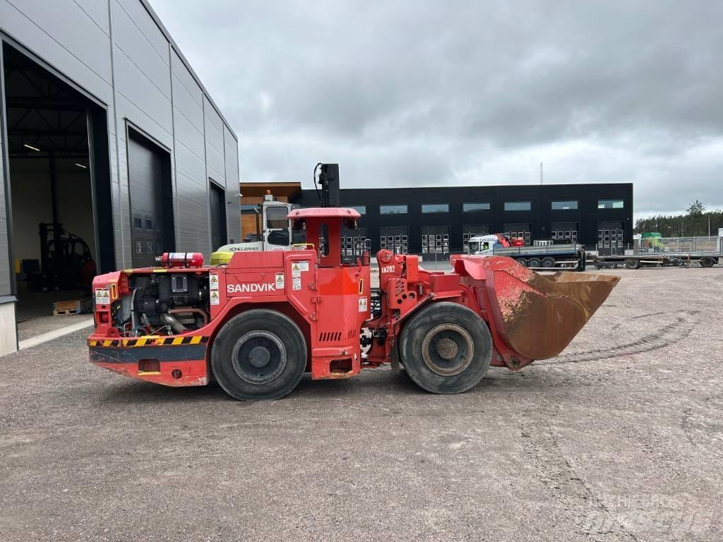 Sandvik Toro LH202 Podzemní nakladače