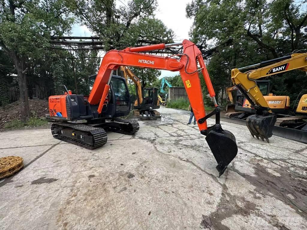 Hitachi ZX 70 Pásová rýpadla