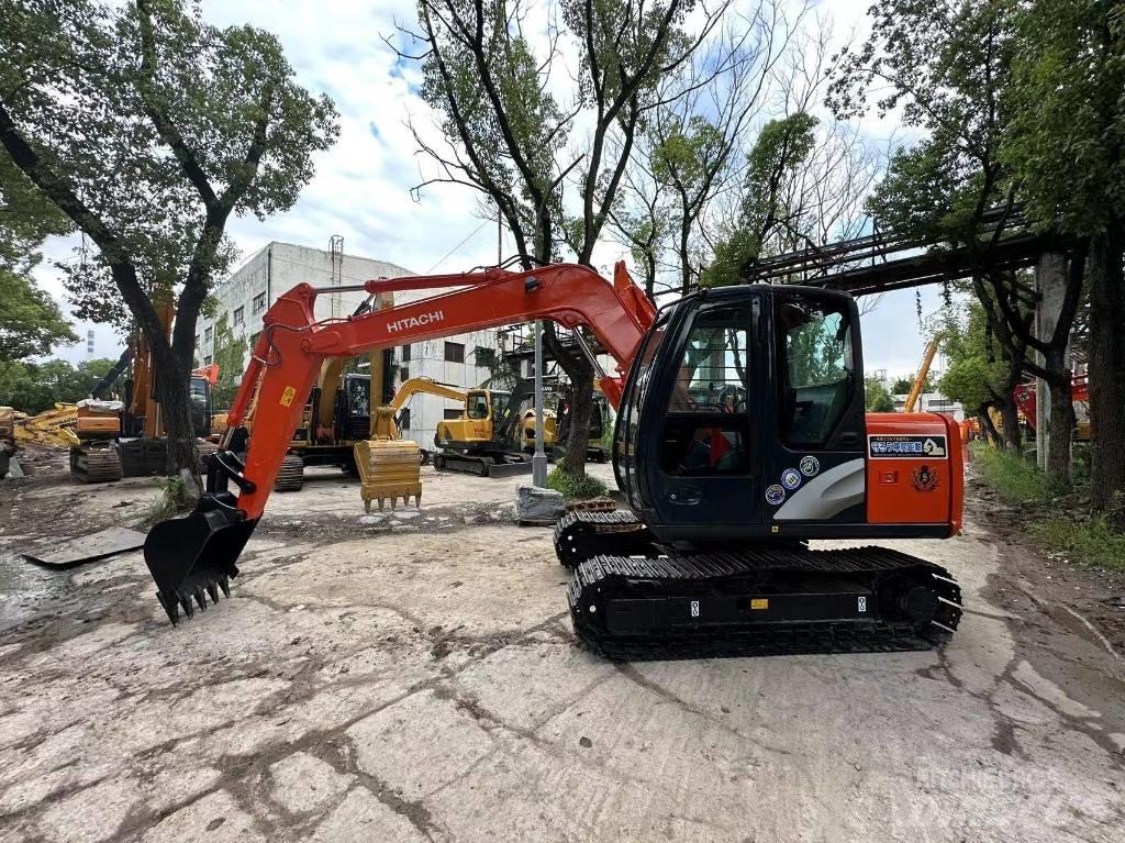 Hitachi ZX 70 Pásová rýpadla