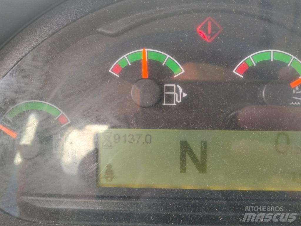 CAT 938 M Kolové nakladače
