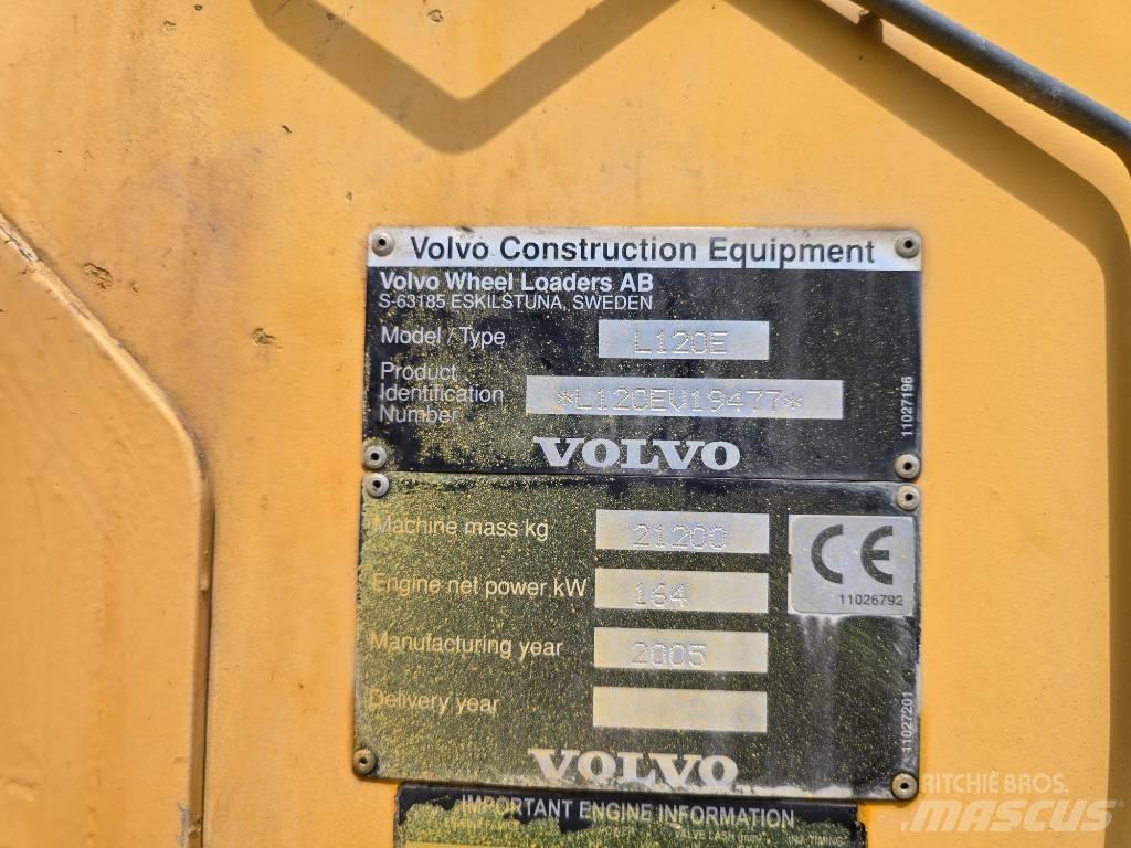 Volvo L 120 E Kolové nakladače