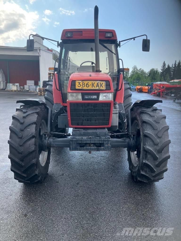 Case IH Maxxum 5130 Traktory