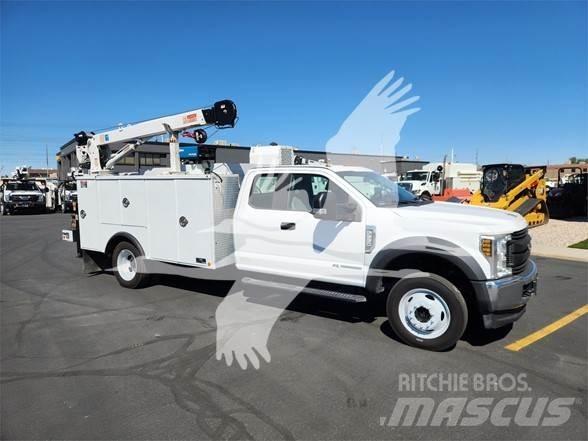 Ford F550 Stavebnictví - ostatní