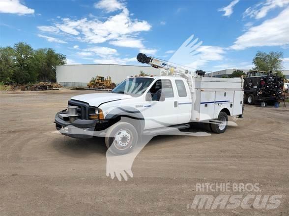 Ford F550 XL Stavebnictví - ostatní