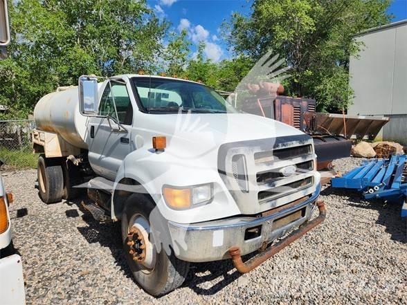 Ford F650 SD Cisternové vozy