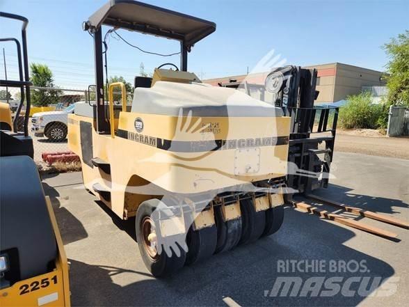 Ingram RP915 Pneumatikové válce