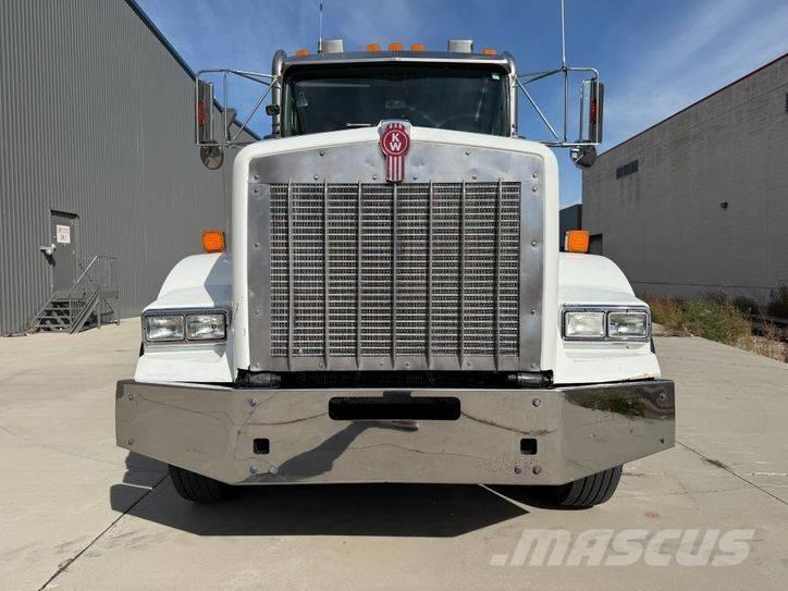 Kenworth T 800 Tahače
