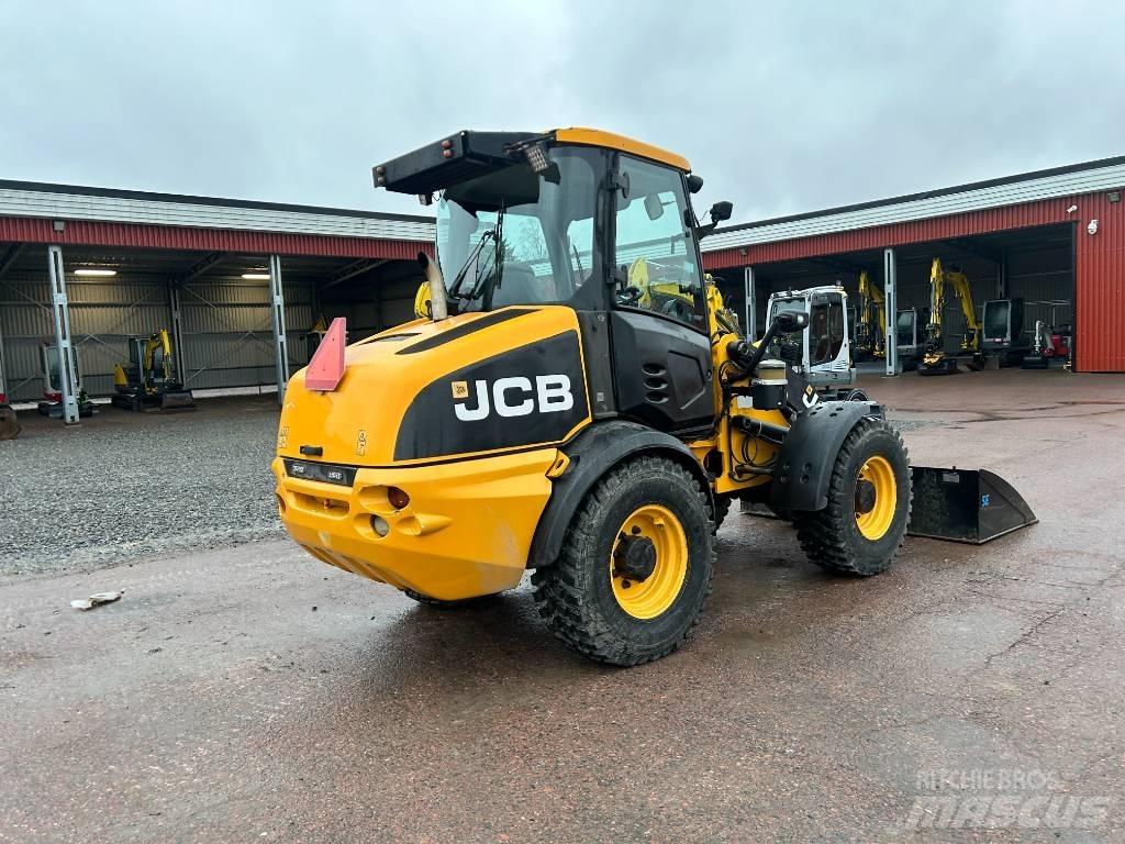 JCB 409 Kolové nakladače