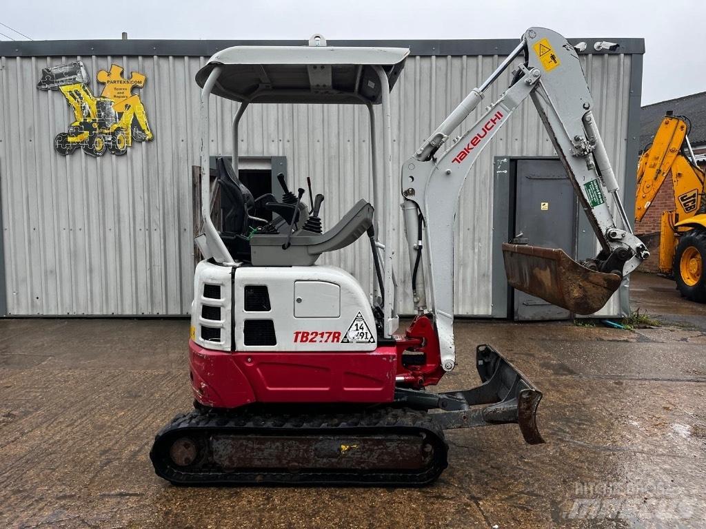 Takeuchi TB 217 R Mini rýpadla < 7t
