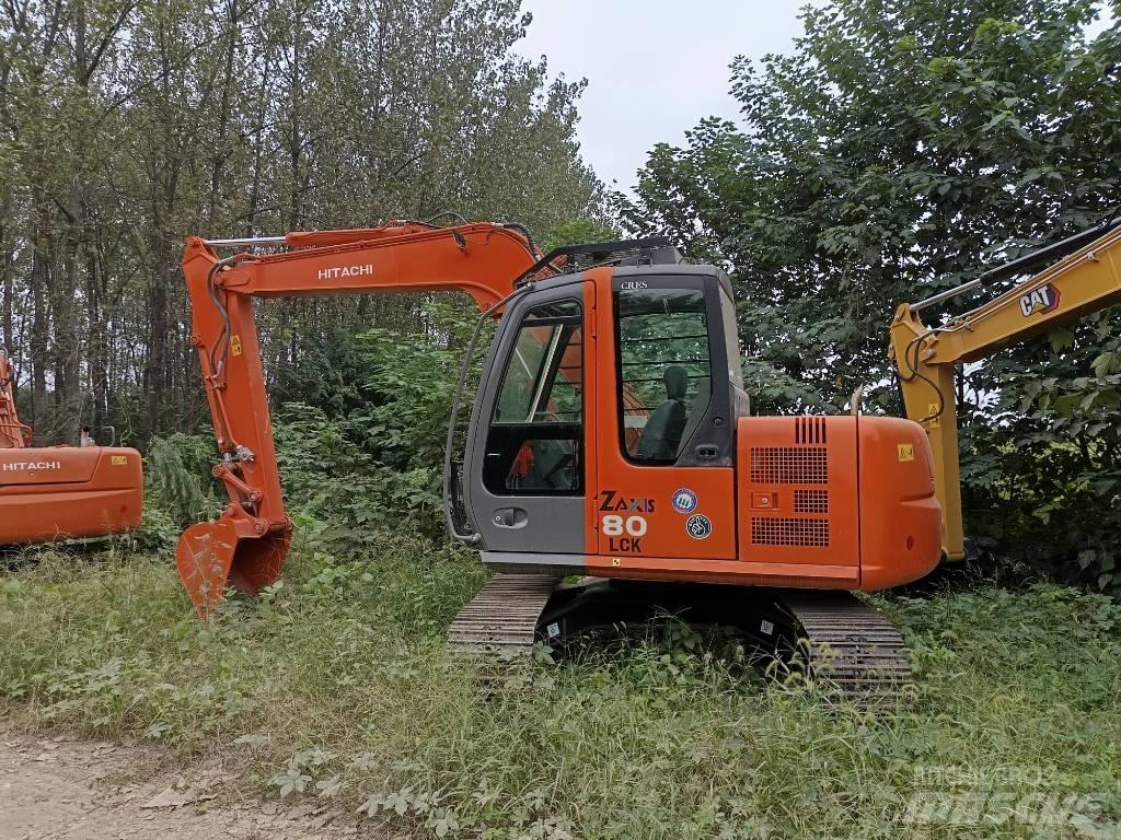 Hitachi ZX 80 Midi rýpadla 7t - 12t