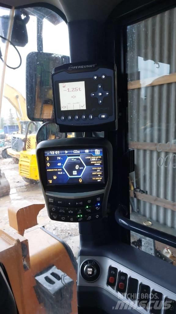 Hyundai HL 970 Kolové nakladače