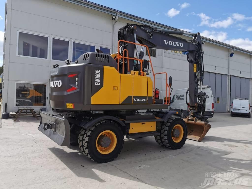 Volvo EW160E Kolová rýpadla