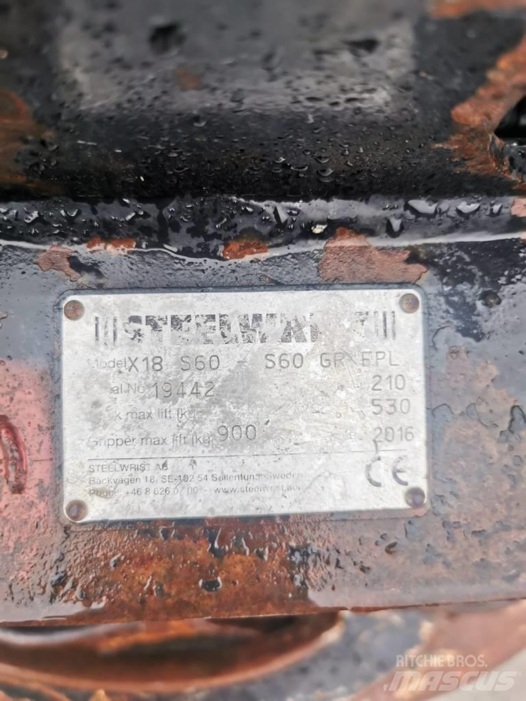 Volvo EW160E Kolová rýpadla