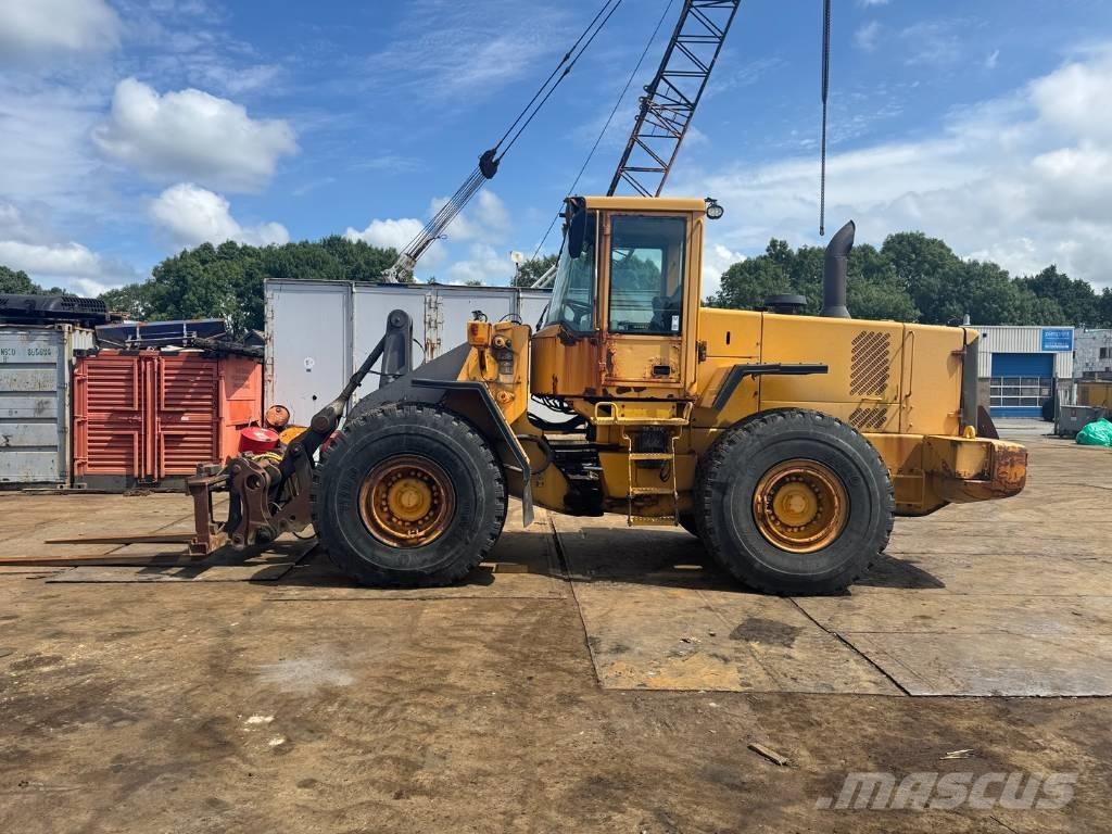 Volvo L 120 D Kolové nakladače