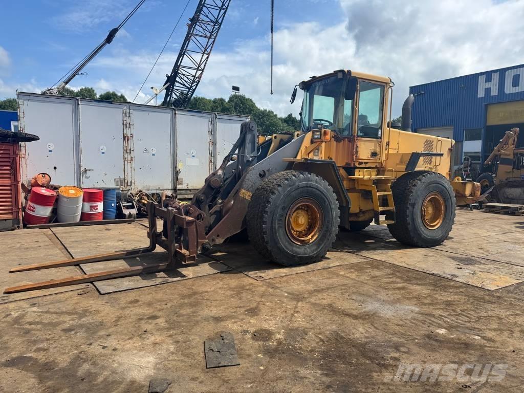 Volvo L 120 D Kolové nakladače