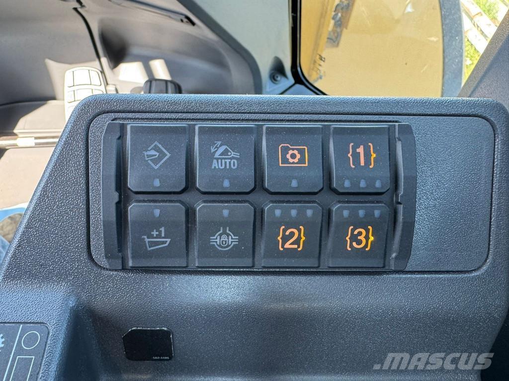 CAT 980 Kolové nakladače