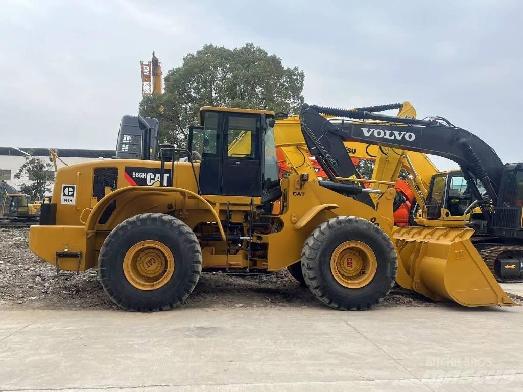 CAT 966h Kolové nakladače