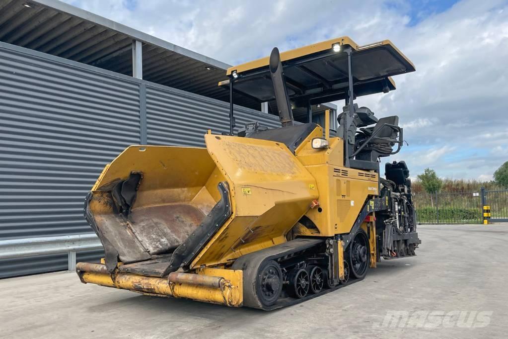 CAT AP555F Finišery