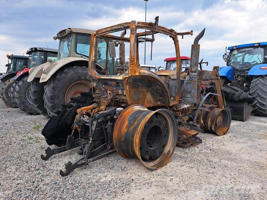 Fendt 724 Vario Traktory