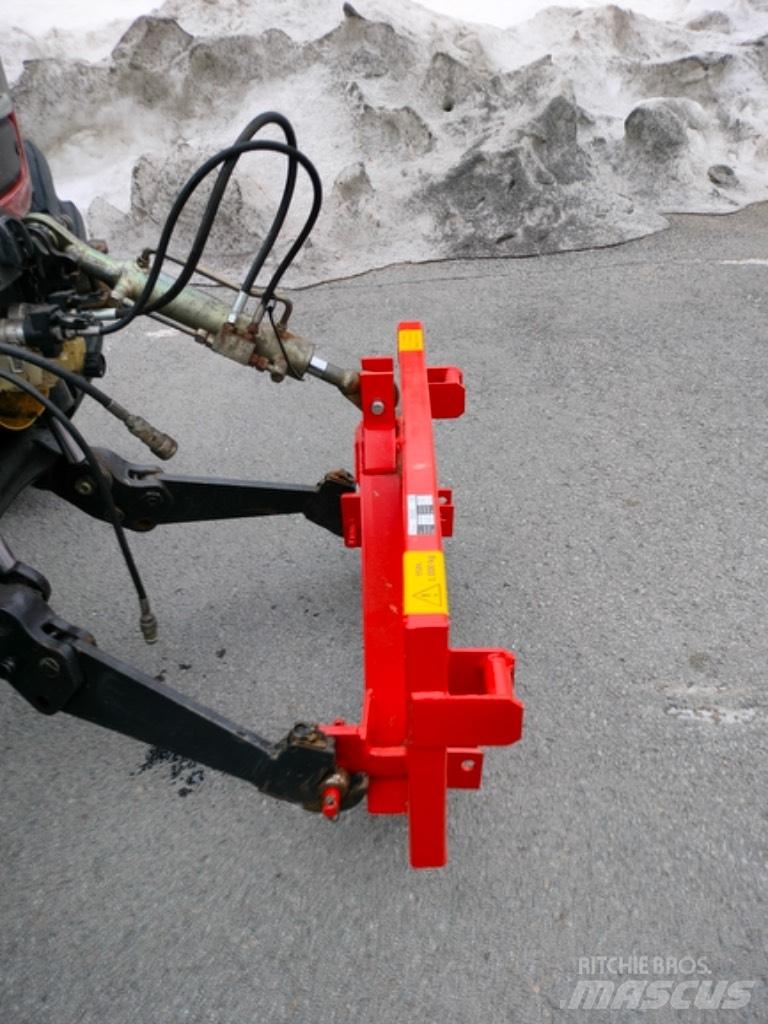 Valtra Adapteri Traktory