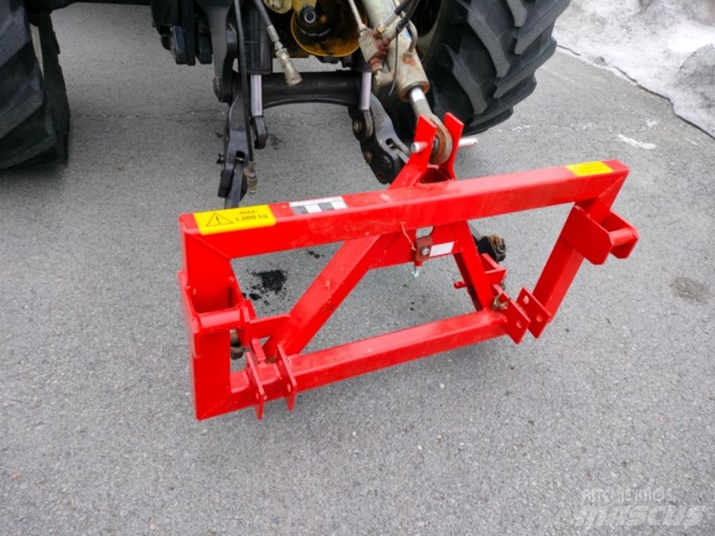 Valtra Adapteri Traktory
