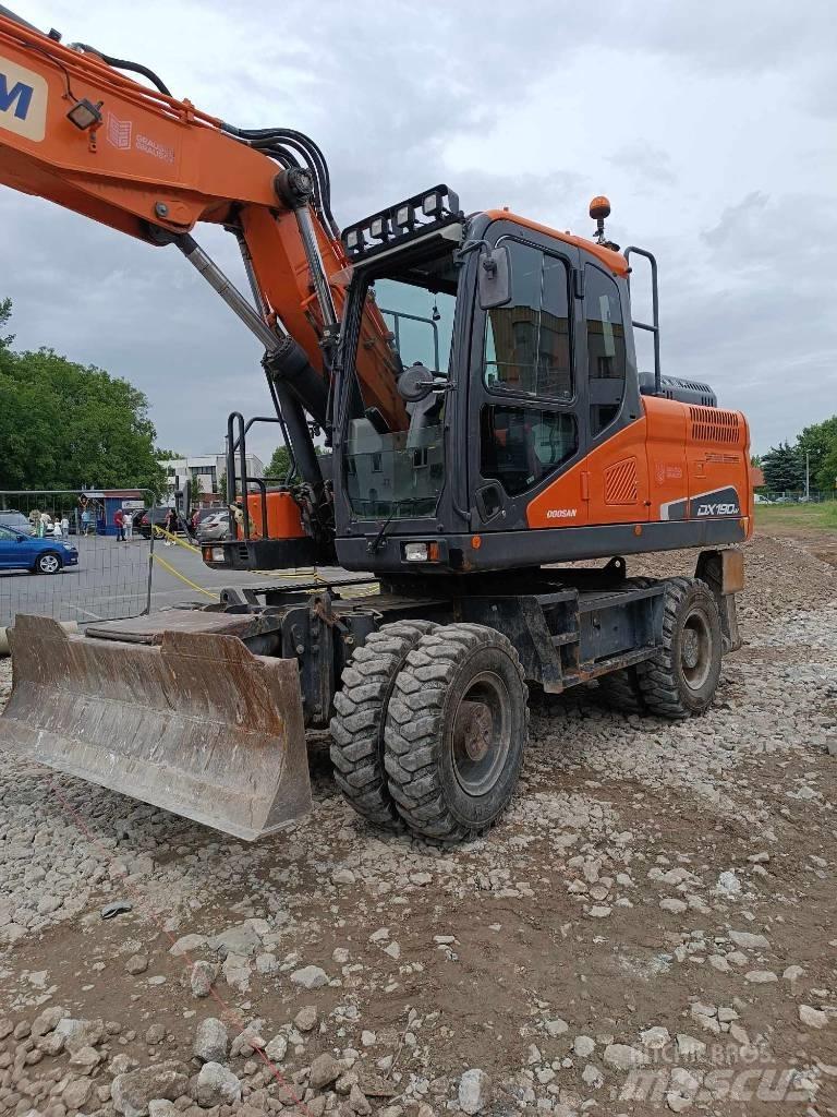 Doosan DX 190 W-5 Kolová rýpadla