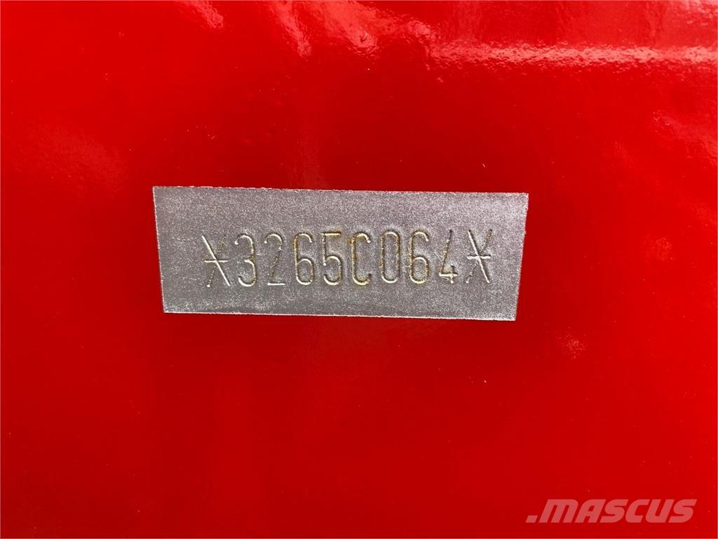 Schäffer 2630 SLT Smykem řízené nakladače