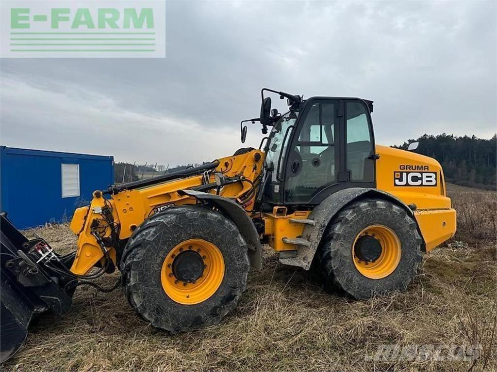 JCB tm 420 Teleskopické nakladače pro zemědělství