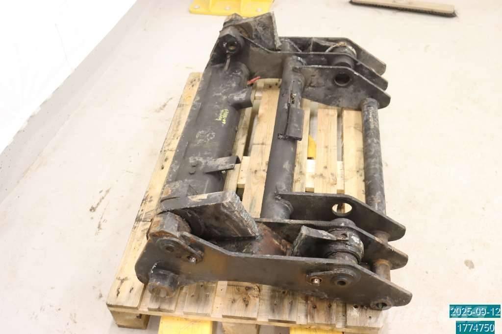 Huddig 1160 Výložníky a lžíce