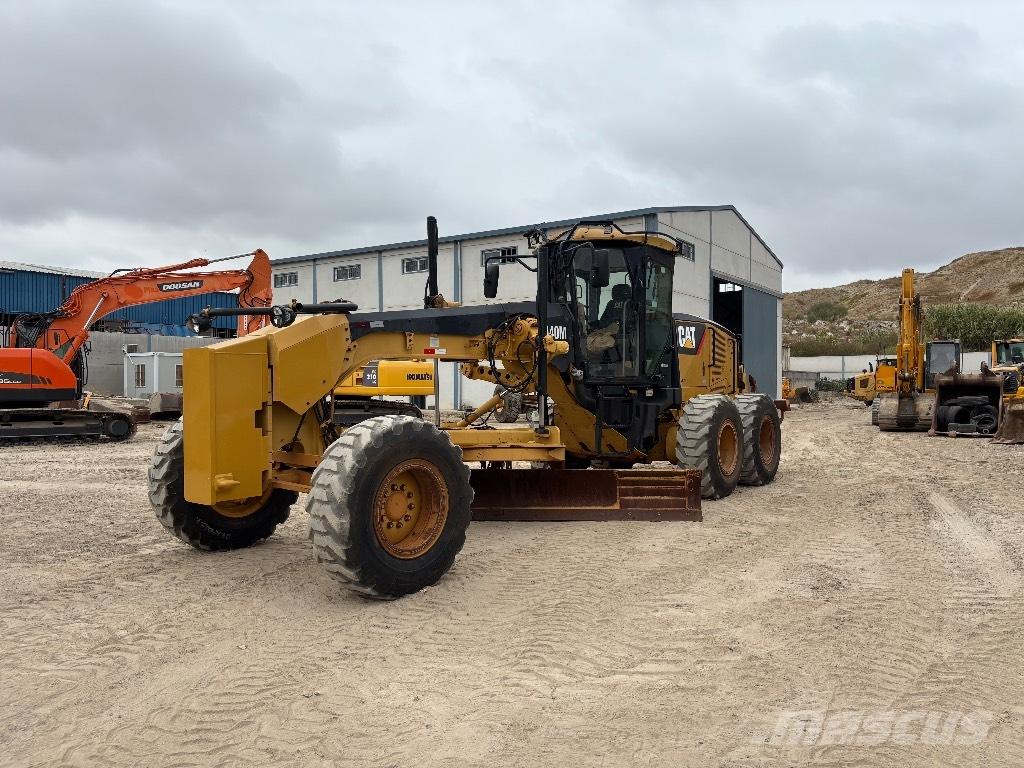 CAT 140M Grejdry