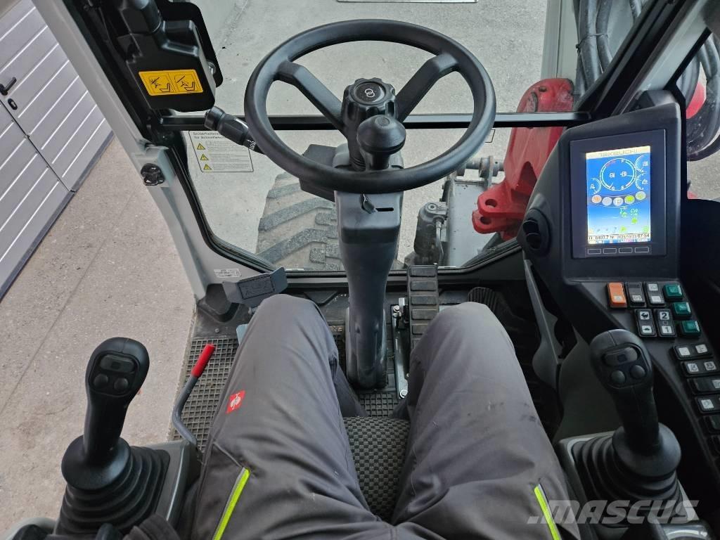 Takeuchi TB 295 W Kolová rýpadla