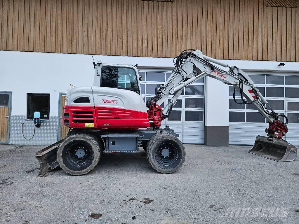 Takeuchi TB 295 W Kolová rýpadla