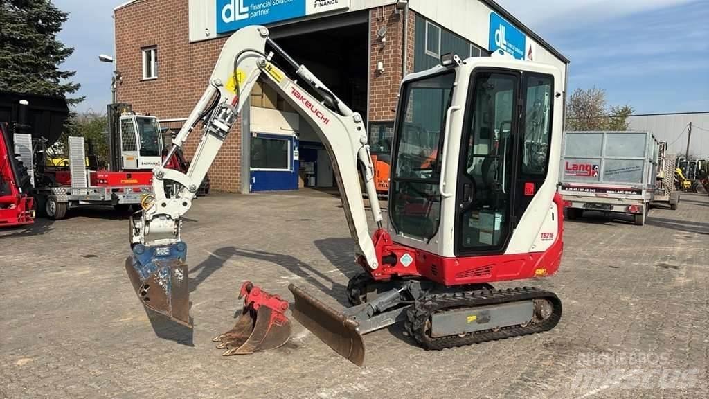 Takeuchi TB216 Mini rýpadla < 7t