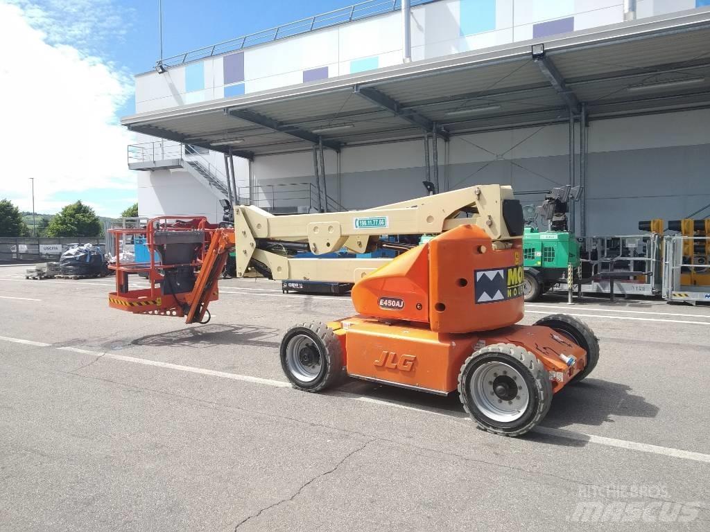 JLG E 450 AJ Kloubové plošiny