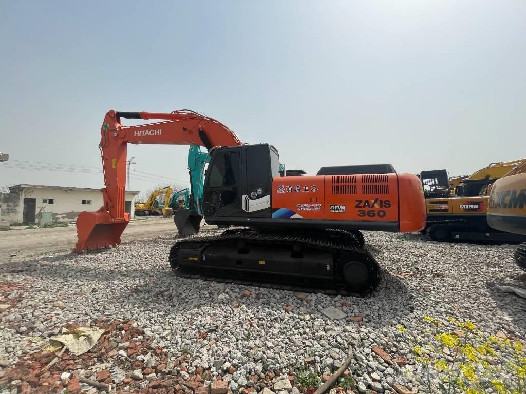 Hitachi ZX 360 Pásová rýpadla