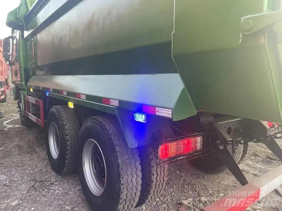 Shacman X3000 6X4 Sklápěče
